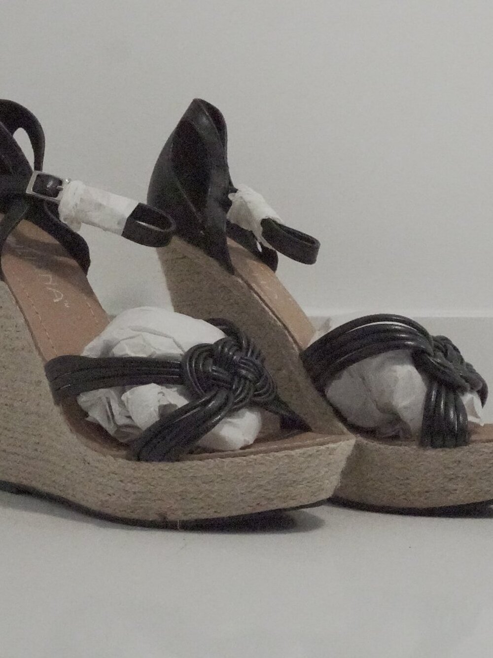 platform sandle - Picture 1 of 4
